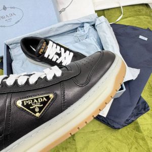 Кроссовки Prada