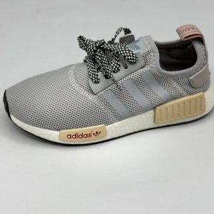 Кроссовки Adidas NMD R1