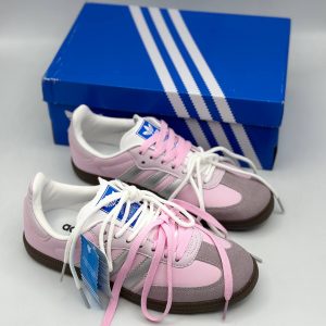 Кроссовки женские Adidas