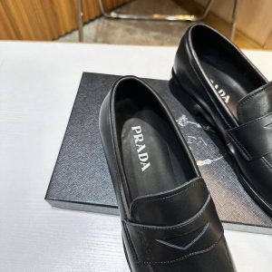 Туфли Prada