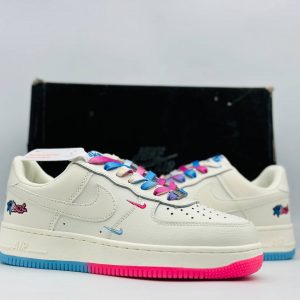 Кроссовки Nike Air Force 1