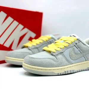 Кроссовки Nike Dunk Low