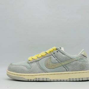 Кроссовки Nike Dunk Low