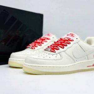 Кроссовки Nike Air Force 1 Low Supreme