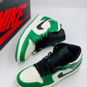 Кроссовки Nike Jordan 1