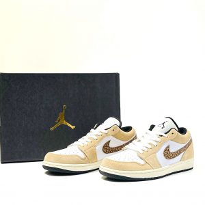 Кроссовки Nike Air Jordan 1 Low