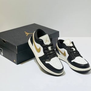 Кроссовки Nike Air Jordan 1 Low