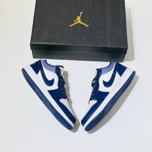 Кроссовки Nike Air Jordan 1 Low