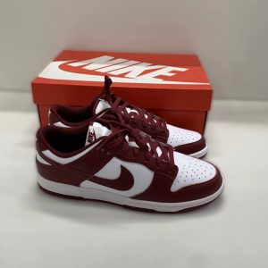 Кроссовки Nike Dunk