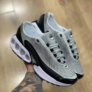 Кроссовки Nike Air Max DN