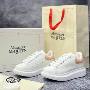 Кроссовки женские Alexander McQueen