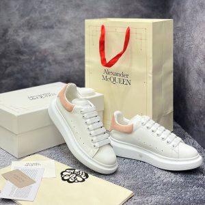 Кроссовки женские Alexander McQueen