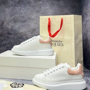 Кроссовки женские Alexander McQueen