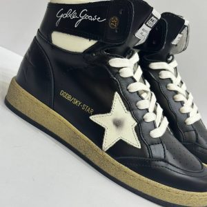 Кроссовки Golden Goose