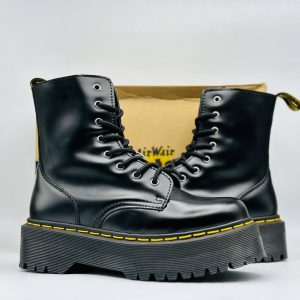 Ботинки женские Dr. Martens Jadon