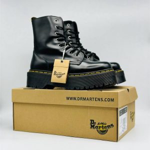 Ботинки женские Dr. Martens Jadon