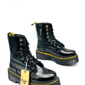 Ботинки женские Dr. Martens Jadon