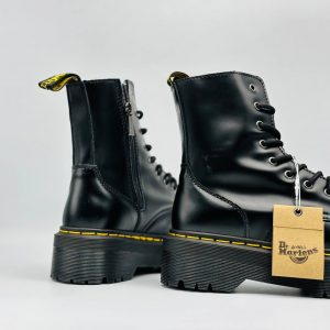 Ботинки женские Dr. Martens Jadon