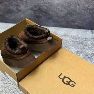 Сабо женские Ugg Tazz