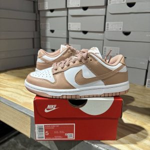 Кроссовки Nike Dunk Low