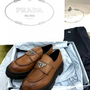 Туфли Prada