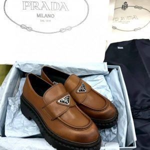 Туфли Prada