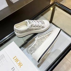 Сникеры женские Dior