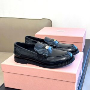 Лоферы Miu Miu