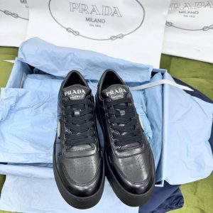 Кроссовки женские Prada