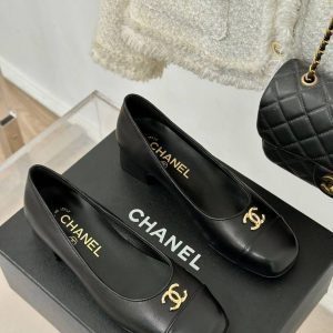 Туфли CHANEL