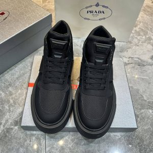 Мужские кроссовки Prada