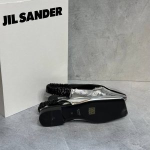 Щлепанцы женские Jil Sander